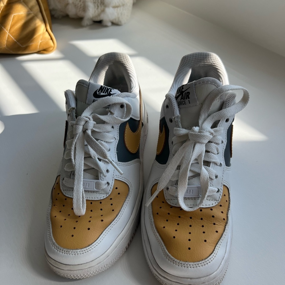 Nike Air Force 1